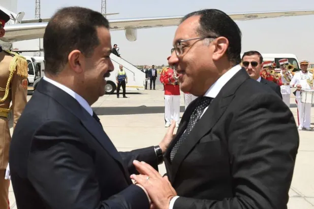 Mısır Başbakanı Pazartesi günü Iraklı mevkidaşını kabul etti (Facebook'ta Mısır Kabinesi Resmi Sayfası)