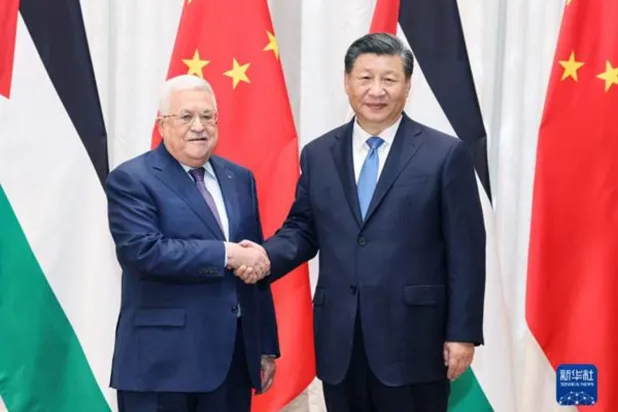 Çin Devlet Başkanı Şi Cinping', daha önce de geçen 8 Aralık’ta Filistin Devlet Başkanı Mahmud Abbas ile Riyad'da bir araya geldi. (Çin Dışişleri Bakanlığı)
