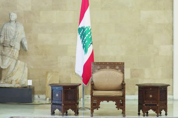 لبنانی صدارتی کرسی گزشتہ یکم نومبر سے خالی پڑی ہے (رائٹرز)