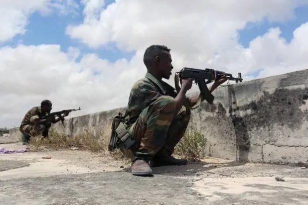 جنديان أوغنديان خلال عملية ضد «القوات الديمقراطية المتحالفة» (أرشيفية- رويترز)