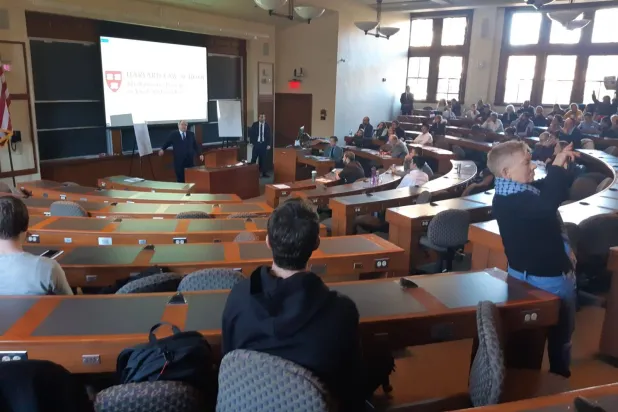 الفلسفة في الجامعات... الضرورة والرفاهية