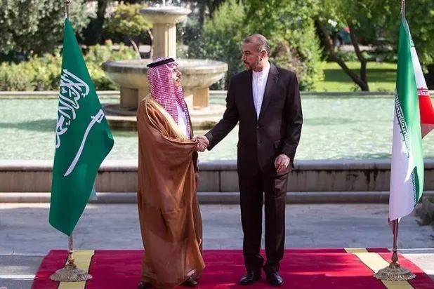 الأمير فيصل بن فرحان والوزير حسين عبداللهيان في طهران (تسنيم)