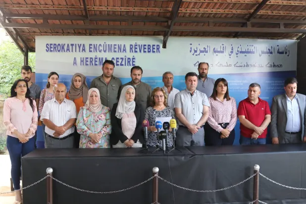 وقفة أمام مقر منظمة الأمم المتحدة في  القامشلي احتجاجاً على الهجمات التركية المتصاعدة (الشرق الأوسط)