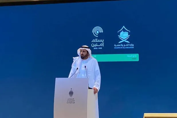 توفيق الربيعة وزير الحج السعودي أثناء المؤتمر الصحفي (الشرق الأوسط)