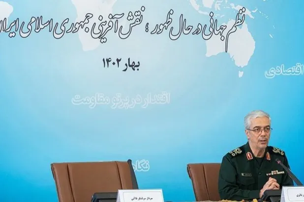 İran Genelkurmay Başkanı Muhammed Bakıri, İranlı diplomatların geçtiğimiz ay Tahran'da düzenlediği yıllık konferansa katıldığı sırada (Tesnim)