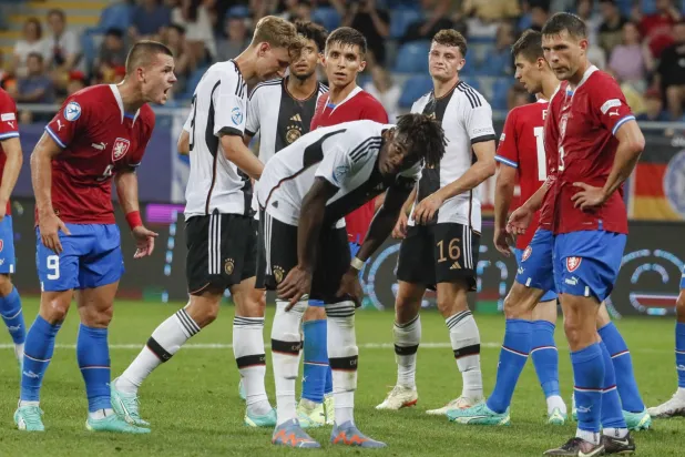 المنتخب الألماني نقطة واحدة فقط من 3 مباريات في دور المجموعات (إ.ب.أ)