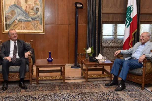 Lübnan’da cumhurbaşkanlığı krizinden çıkmak için erken parlamento seçimleri önerisi