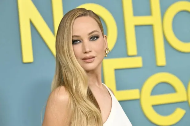 Jennifer Lawrence, evlilik teklifi almayı yarışma kazanmaya benzetti