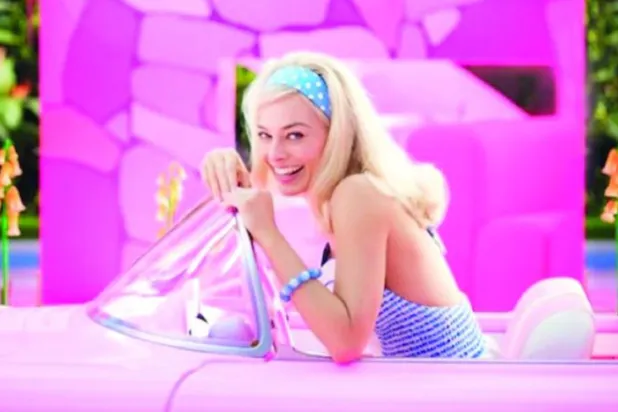 مارغوت روبي في فيلم «باربي» (أ.ب)