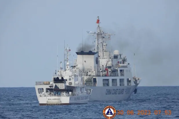 السفينة الفلبينية «مالابريغو» (رويترز)