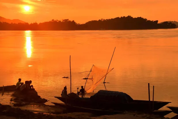 درجة الحرارة الداخلية للشمس التي تصل إلى 15 مليون درجة (أ.ف.ب)