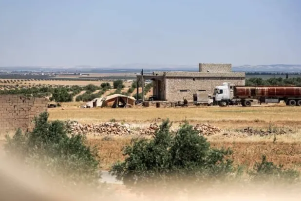 منزل قيادي «داعشي» في جرابلس نفذت ضده قوات التحالف إنزالاً جوياً وقامت باعتقاله قبل أشهر (صفحات ناشطين)