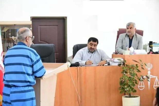 İdam cezasına çarptırılan bir din adamının katilinin yargılamasından (Mizan Haber Ajansı’nın arşiv fotoğrafı)