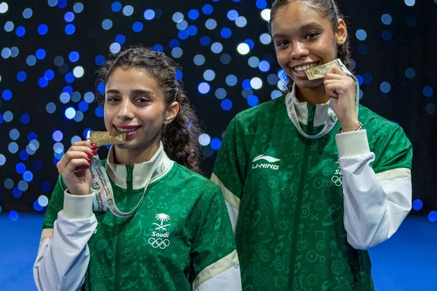 اللاعبات السعوديات عززن أمس من رصيد بلدهن من الميداليات (الأولمبية السعودية)