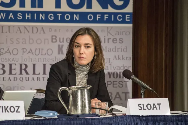 مستشارة البيت الأبيض للشؤون الأوروبية أماندا سلوت (ويكيميديا)