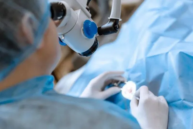 أداة قادرة على فك الشفرة الجينية لأورام الدماغ (بابليك دومين)