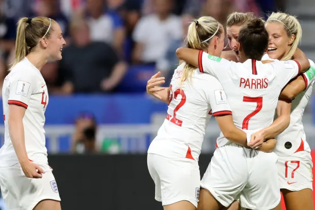 انجازات المنتخب الإنجليزي للسيدات تتطلب حل عاجل لمشاكله (غيتي)