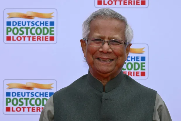 الخبير الاقتصادي محمد يونس الحائز جائزة نوبل للسلام (أ.ف.ب)