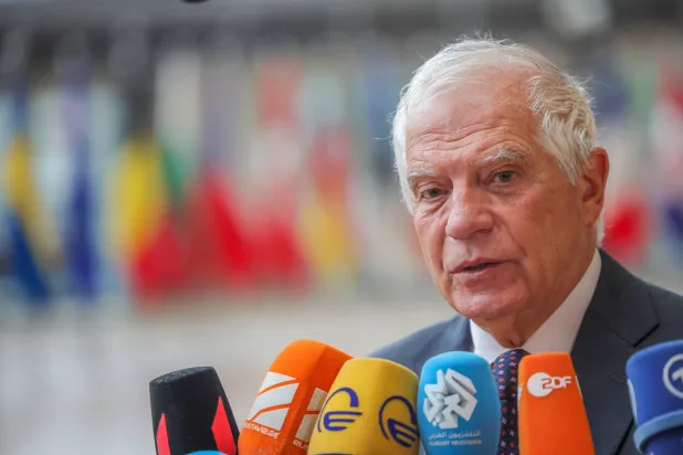 الممثل الأعلى للاتحاد الأوروبي للشؤون الخارجية والسياسة الأمنية جوزيب بوريل يتحدث إلى وسائل الإعلام قبل انعقاد مجلس الشؤون الخارجية للاتحاد الأوروبي في بروكسل ببلجيكا في 20 يوليو (تموز) 2023 (إ.ب.أ)