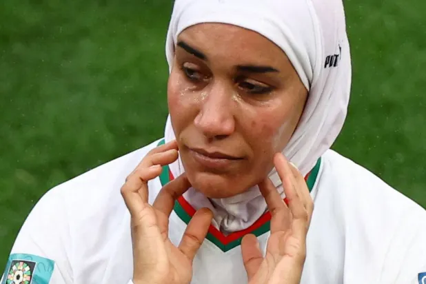 نهيلة بنزينة بكت بعد الفوز الكبير للمغرب (رويترز)