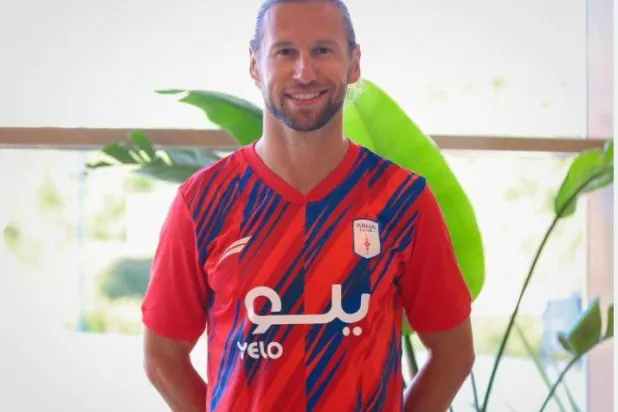 پولش مڈفیلڈر کرزیچووک