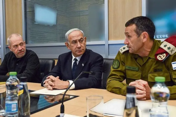 Netanyahu yanlısı bir general orduyu darbe planlamakla suçladı