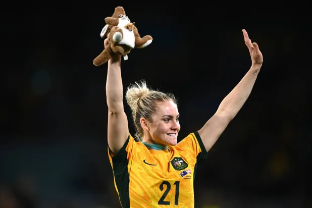 الأسترالية كاربنتر احتفلت بالفوز في دور الـ16 لكأس العالم للسيدات (إ.ب.أ)