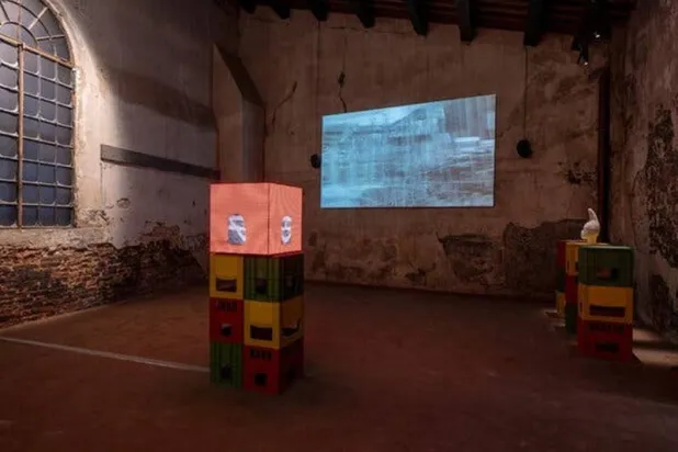 جانب من عرض مجموعة «لوتي» في بينالي فينيسيا للعمارة ()Andrea Avezzù, via Venice Biennale