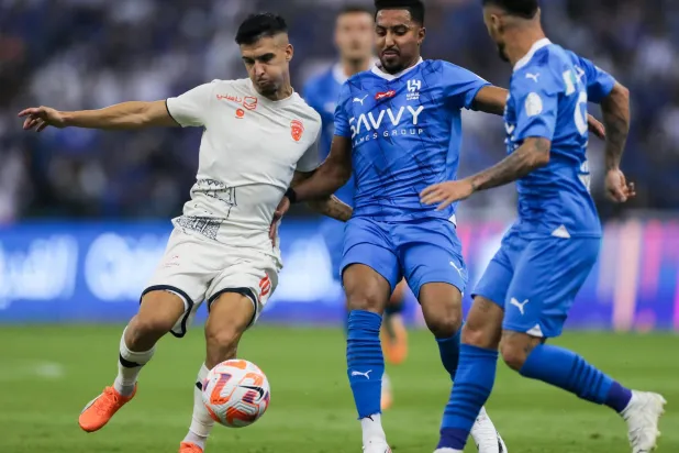 الهلال فشل في تحقيق الفوز على ضيفه الفيحاء (تصوير: سعد العنزي)