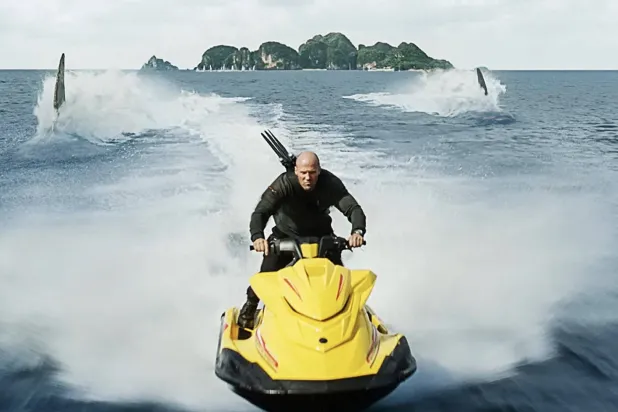 Meg 2- The Trench «مَغ 2: الخندق» (وورنر).