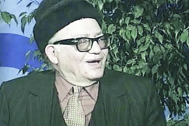 تحديات الطفولة وتراجع النقد