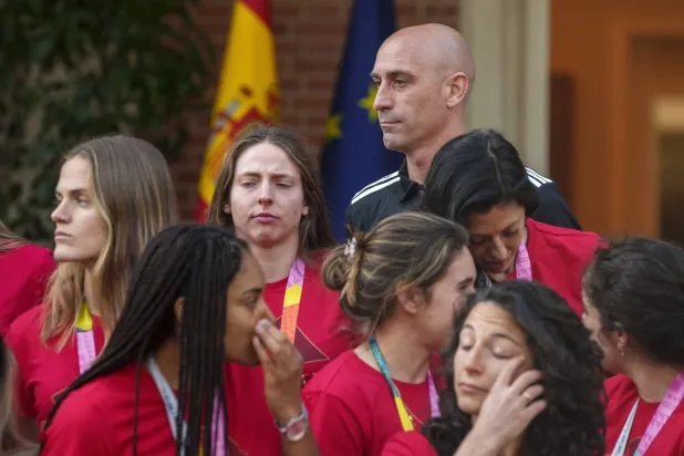 لويس روبياليس (أ.ب)