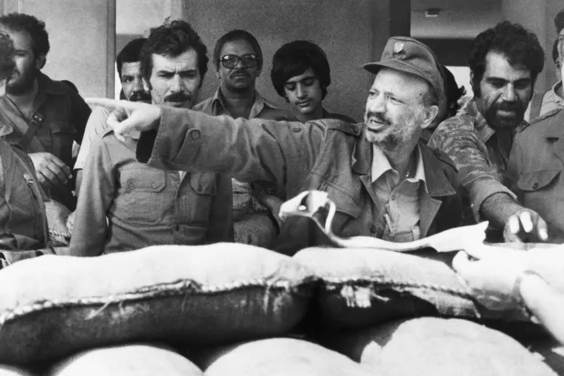 Arafat on the front lines of fighting in Beirut (Getty)