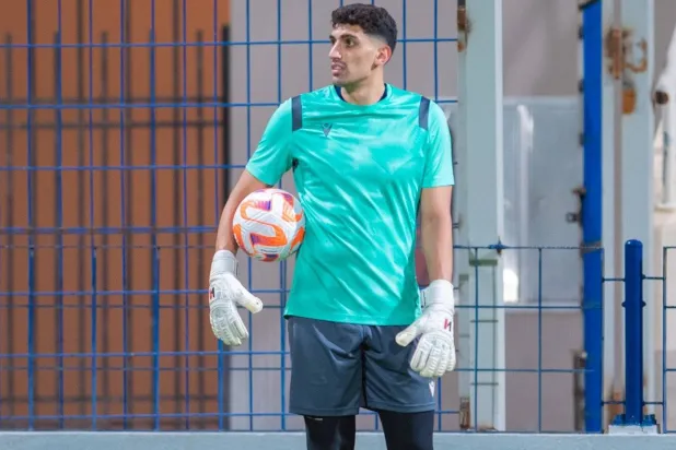 راغد النجار قد ينتقل خلال أيام إلى نادي النصر (الشرق الأوسط)