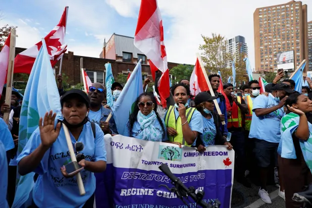 مواجهات الإريتريين في تل أبيب: الصراع السياسي في أسمرا ينتقل إلى إسرائيل