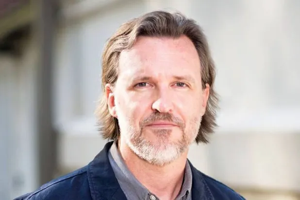 روبرت أستون