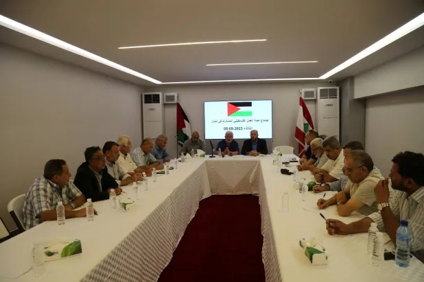صورة وزعتها هيئة العمل الفلسطيني المشترك في لبنان لاجتماعها الأخير