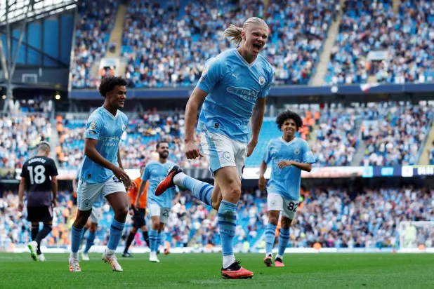 العملاق هالاند  بعد اختتام خماسية مانشستر سيتي وثلاثيته أمام  فولهام (رويترز)