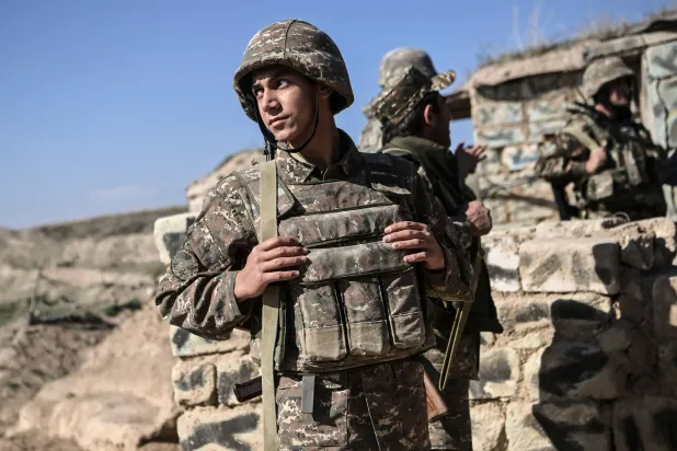 موقع للجيش الأرميني عند الحدود مع أذربيجان (أرشيفية - رويترز)