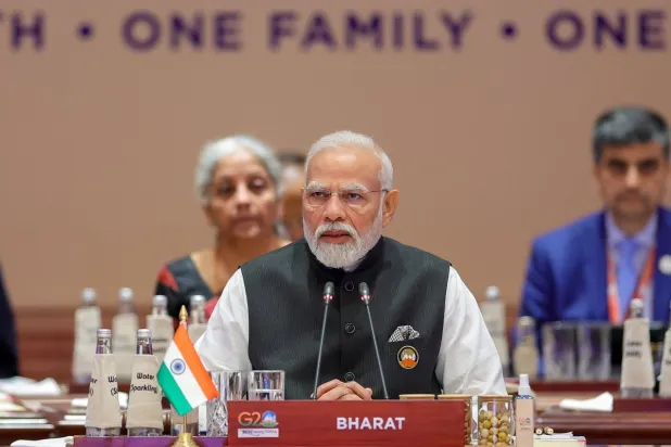رئيس الوزراء الهندي ناريندرا مودي في افتتاح قمة مجموعة العشرين (إ.ب.أ)