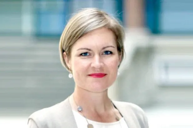 سفيرة المملكة المتحدة لدى ليبيا