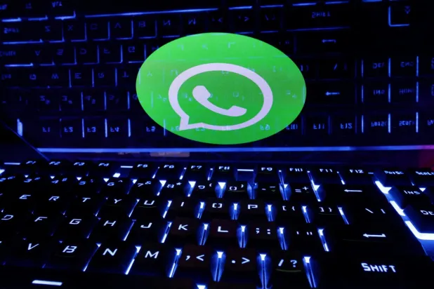 WhatsApp gelirleri artırmak için uygulama üzerinden reklam yayınlamayı planladığına dair haberleri yalanladı