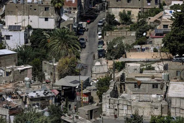 شهد مخيم «عين الحلوة» هدوءاً الجمعة (د.ب.أ)