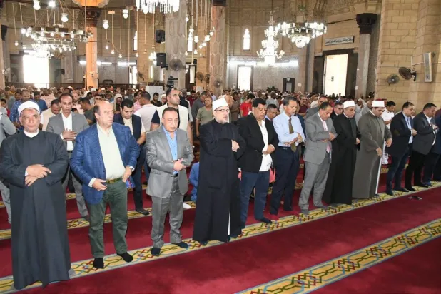 Mısır’da, Libya ve Fas’taki felaketlerde ölenler için gıyabi cenaze namazı kılındı