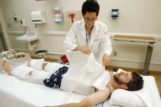 عدد الناجين من السكتة القلبية قليل جداً (رويترز)