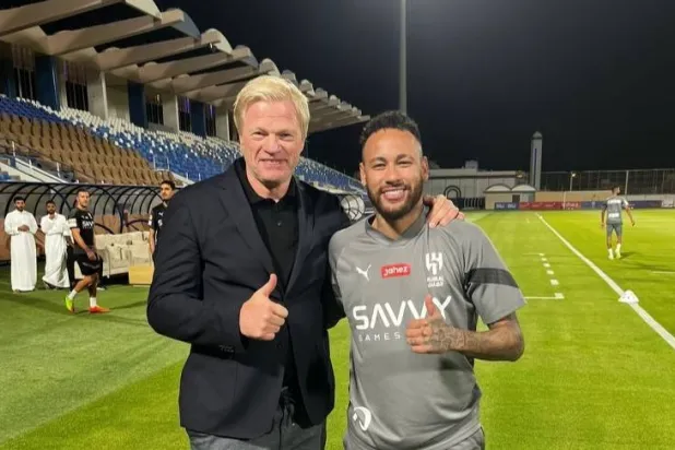 أوليفر كان برفقة نيمار في نادي الهلال (إكس)