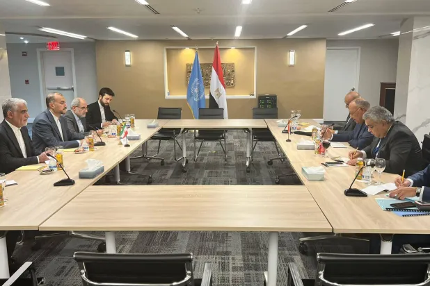 لقاء شكري وعبداللهيان بحث العلاقات بين البلدين (الخارجية المصرية)