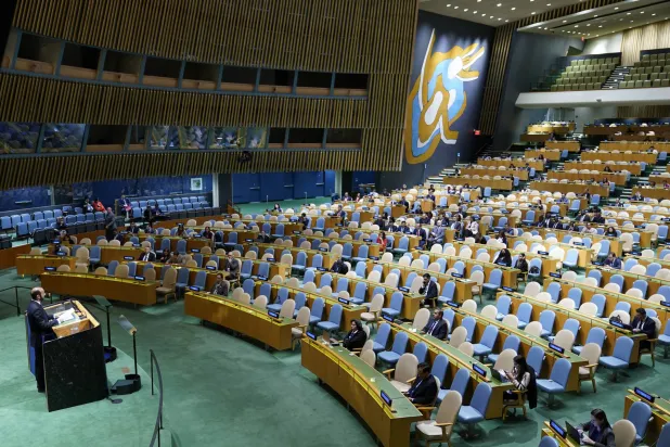 وزير خارجية أرمينيا أرارات ميرزويان يلقي كلمة أمام الدورة الثامنة والسبعين للجمعية العامة للأمم المتحدة (أ.ب)