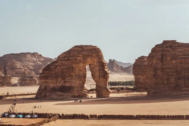 العُلا تستضيف سباق العقبات والتحمل (العُلا)