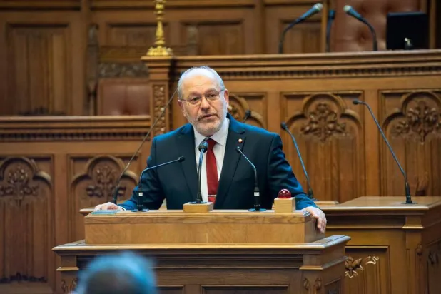 عمر الراوي عضو البرلمان النمساوي في فيينا (حسابه الرسمي على فيسبوك)